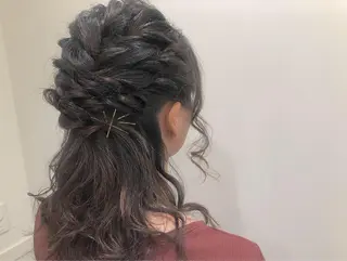 ミディアム GO TODAY SHAiRE SALON原宿Stella店所属・GO TODAY シェアサロンのヘアスタイル