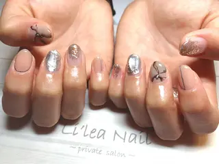 ネイル Li'leaNail AINAのネイルデザイン