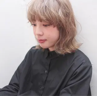 ミディアム Click所属・クニモトハルナ ボブ/柔らかカラーのヘアスタイル
