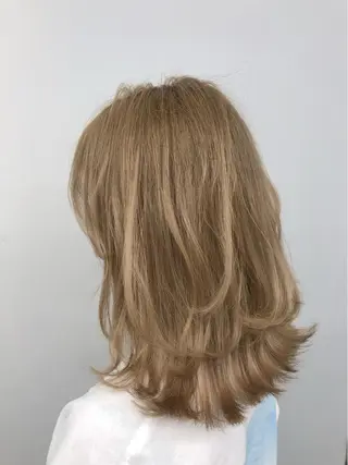 ミディアム 代表　YUKI ☆のヘアスタイル