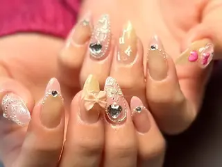 ネイル 新山 聖のネイルデザイン