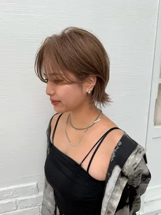 ショート カラー 🌟TOSHI/透明 感カラー/ショートのヘアスタイル