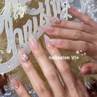 ネイル 𝒦𝐸𝐼𝒩𝒜 錦糸町ネイルのネイルデザイン