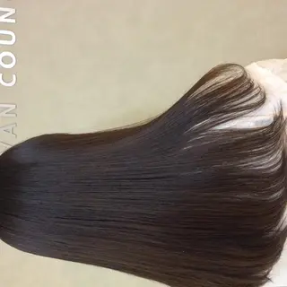 ロング 吉田 恒のヘアスタイル