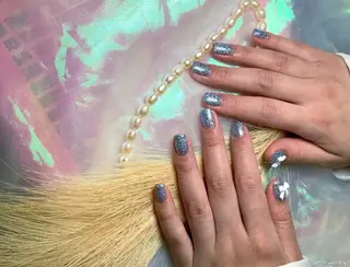 ネイル pink ladyサロン所属・べ にのネイルデザイン