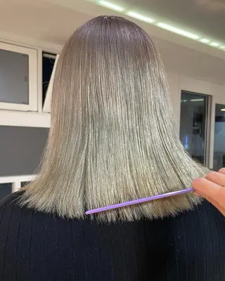 ミディアム カラー ハイトーン/ブリーチ /ウルフ⛓️MAKIのヘアスタイル