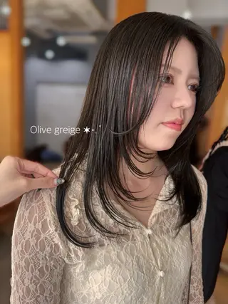 セミロング miloc🫧 MOMOYOのヘアスタイル