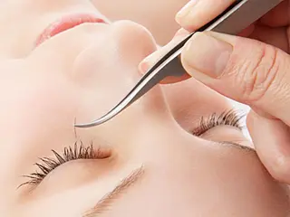 マツエク・マツパ ネイリスト Monikaのネイルデザイン