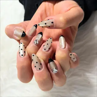 セミロング mao .のネイルデザイン