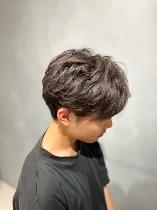 メンズ 安島(あじま) 慎(まこと)のヘアスタイル