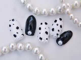 ネイル 💗🪽Tiary Nail🪽💗のネイルデザイン