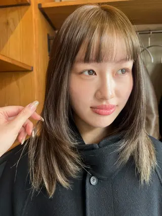 ロング カラー 加藤木麻彩 NEROのヘアスタイル