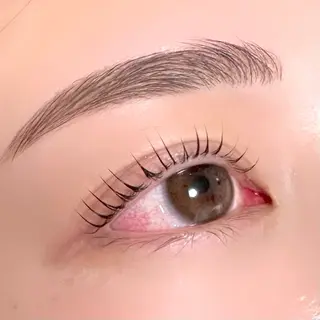 マツエク・マツパ ALPHAbyORIKA所属・高評価｜束感まつげ ユキ｜大阪のマツエク・マツパデザイン