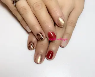 ネイル y' sのネイルデザイン