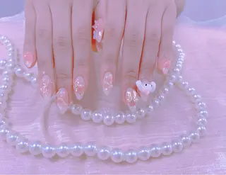 ネイル はぴねす所属・横浜 美夢のネイルデザイン