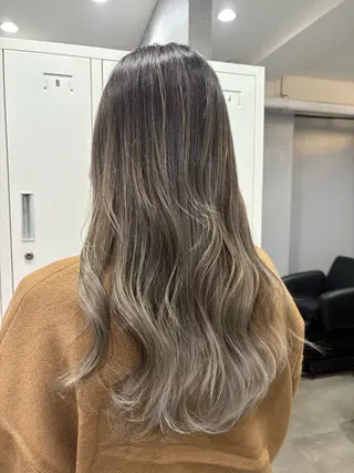 ロング 'oli所属・🎀朝8時から🎀 HIKARIのヘアスタイル