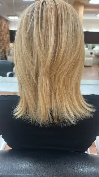 ミディアム 🐺ウルフ/レイヤー 🐺井上蓮太🍏のヘアスタイル