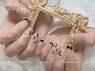 ネイル July Salonのネイルデザイン