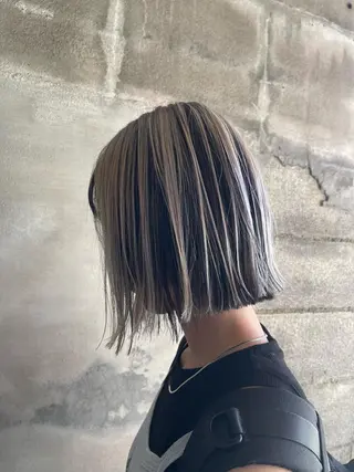 ショート カラー エクステ/ハイトーン /レイヤーカットのヘアスタイル