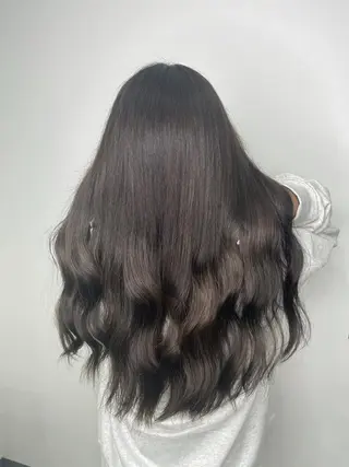 ロング カラー &chaLme   心斎橋所属・emi/髪質改善/ 韓国風/艶カラーのヘアスタイル