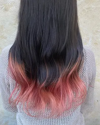 ロング auRa  【大宮】 上形 龍也のヘアスタイル