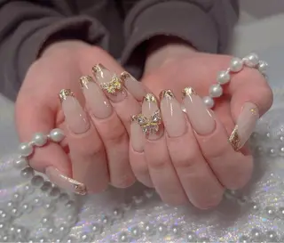 ネイル MOA NAIL所属・MoaNail🫶 Yoshiのネイルデザイン