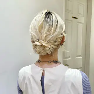 ヘアアレンジ ハイトーンカラー/ 長さだし🐇きょうかのヘアスタイル