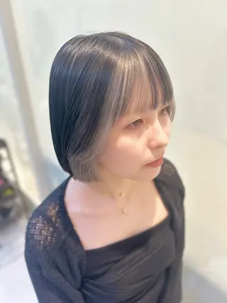 ショート カラー 髪質改善/縮毛矯正 ササキナツミのヘアスタイル