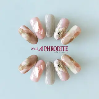 ネイル Nail  Aphroditeのネイルデザイン