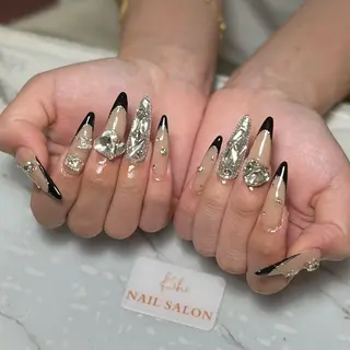 ネイル 💕鈴木ユリ パラジェル/オフ無料のネイルデザイン