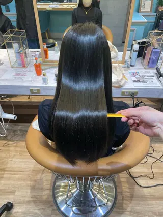 セミロング カラー 縮毛矯正 髪質改善 韓国風レイヤー 吉田のヘアスタイル