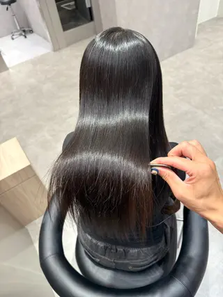 ロング カラー パーマ ヘアアレンジ salowin新宿East3階所属・艶美髪/髪質改善 /縮毛矯正/木元渓太のヘアスタイル