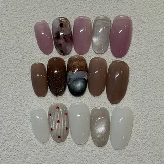 ネイル 藤村 美玖のネイルデザイン