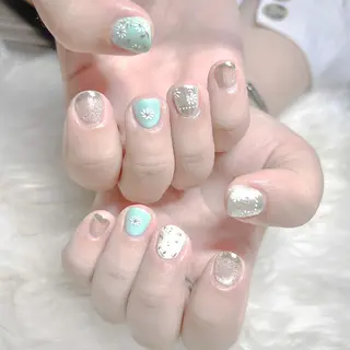 ネイル Aika. Fのネイルデザイン