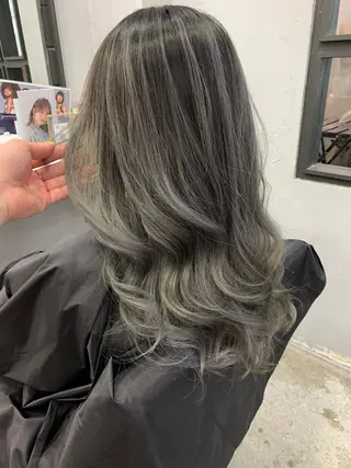 セミロング カラー Little_okinawa所属・Mikuri 【Little】のヘアスタイル