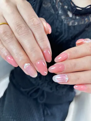 ネイル Flowerネイルサロン所属・. yukiのネイルデザイン