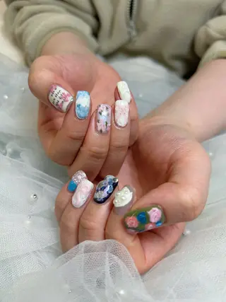 ネイル takara nail所属・takara射水高岡 マグネット韓国ポップのネイルデザイン