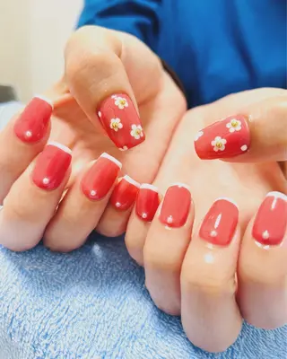 ネイル 金森 真以のネイルデザイン