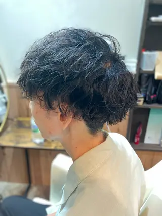 ミディアム パーマ メンズ HAIR BASE ZAWAWA所属・レイヤー/ブリーチ｜ 特殊パーマ/赤澤のヘアスタイル