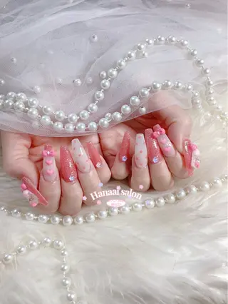 ネイル Hanaai Salon新宿店のネイルデザイン