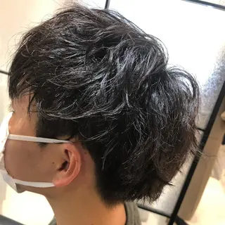 ミディアム カラー ブリーチ無し白髪ぼか し/艶髪/津嘉山のヘアスタイル