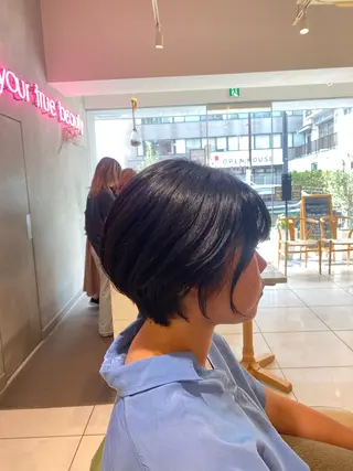ショート ふじ ここなのヘアスタイル