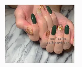 ネイル ﾈｲﾙﾙｰﾑﾘｯｶ 𝐦𝐚𝐲𝐮のネイルデザイン