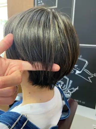 ショート 西尾 隆介のヘアスタイル