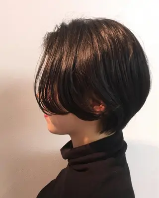 ショート カラー 安永 涼のヘアスタイル