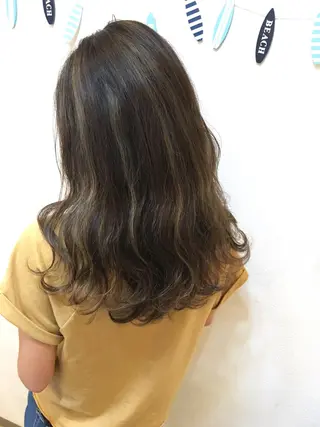 セミロング カラー ショート、ボブ シマダマサトのヘアスタイル