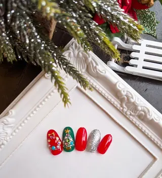 ネイル 板橋 美香子のネイルデザイン