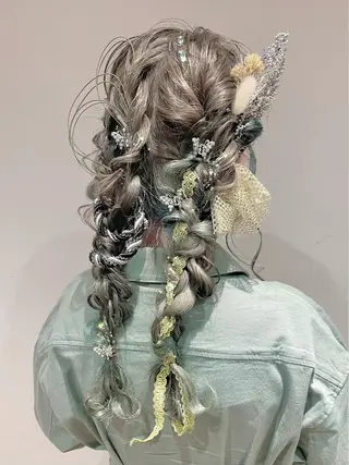 ロング ヘアアレンジ 🌈🌸あおき みちる🌟💗のヘアスタイル