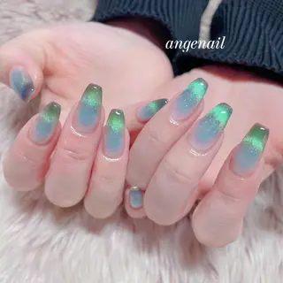 ネイル オーナーネイリスト MAKIのネイルデザイン