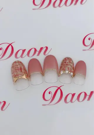 ネイル ダオン所属 yoshikoのネイルデザイン